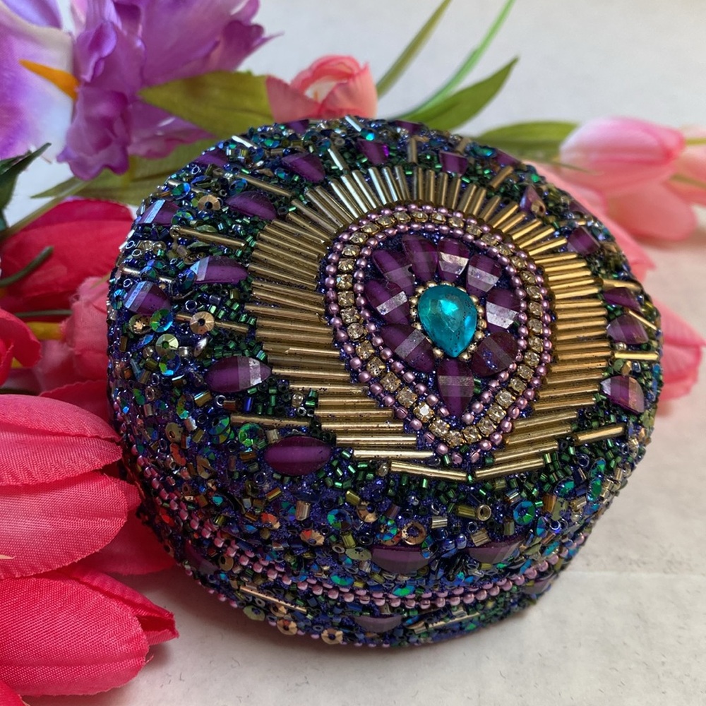 Beaded Peacock Round Jewelry Box